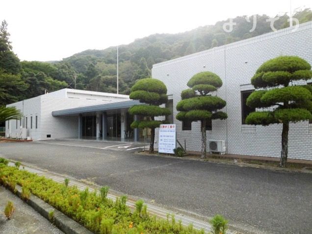 阿南市葬斎場の外観写真です（2枚目）