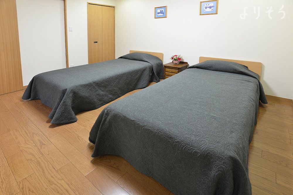 よりそう提携斎場(愛知県岡崎市土井町字柳ケ坪3)の親族控室写真です（2枚目）