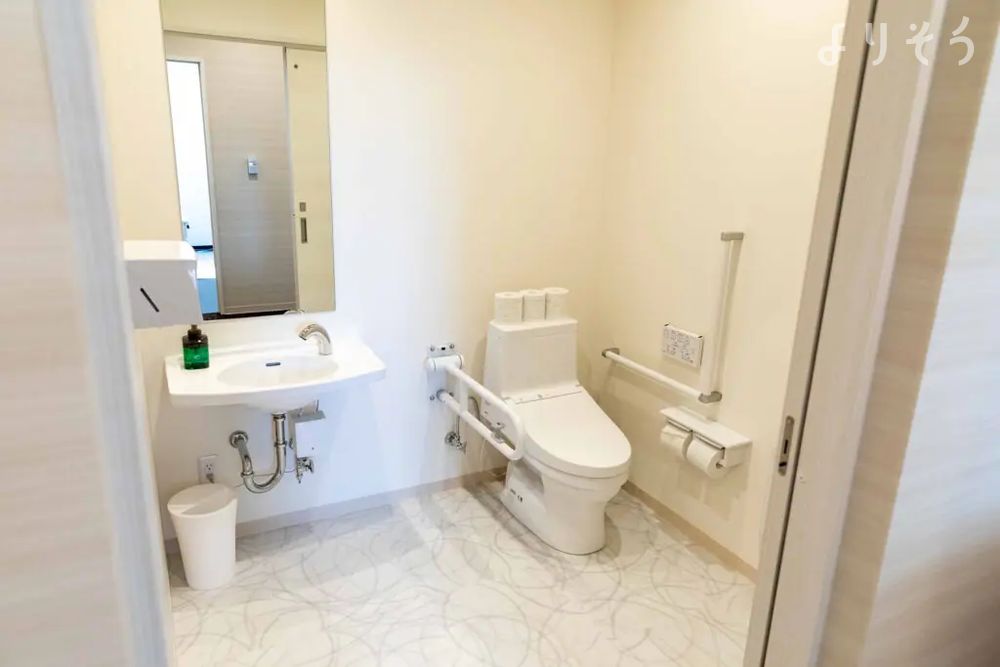 よりそう提携斎場(北海道札幌市手稲区前田5条7-4-16)のトイレ写真です