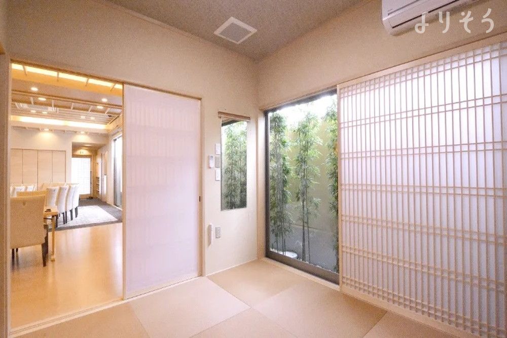 自由な家族葬 千の風 宝塚歌劇場前ホールの親族控室写真です（2枚目）