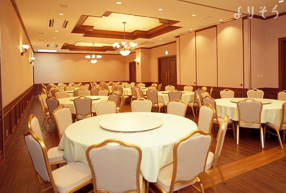 よりそう提携斎場(千葉県千葉市花見川区畑町431-11)のお清め所（会食室）写真です