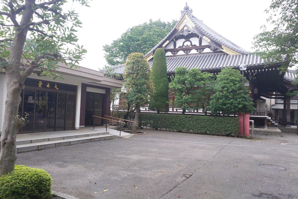 総持寺 大日堂斎場の外観写真です（2枚目）