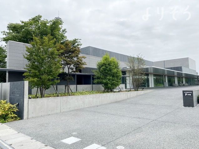 土浦市営斎場の外観写真です（3枚目）