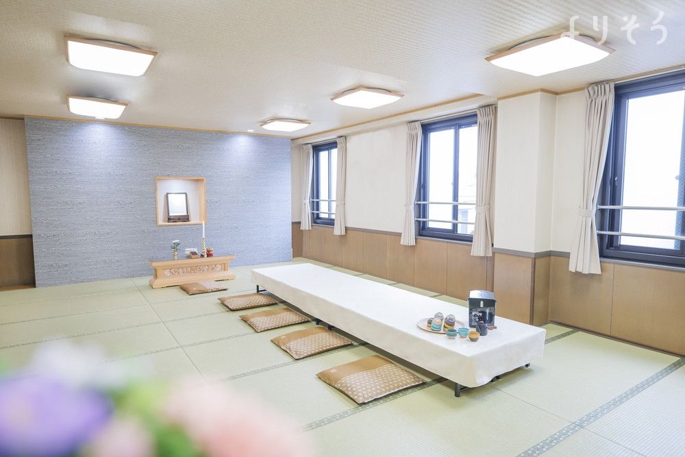 白山斎場の控室の画像