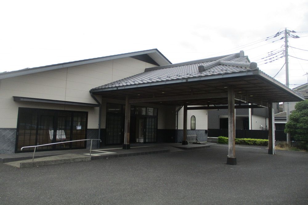 北岩岡法要殿の外観写真です（2枚目）
