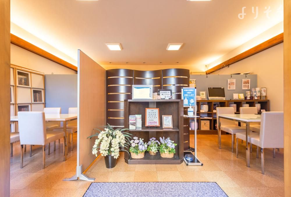 しょうぶセレモニーホールの内観写真です（2枚目）