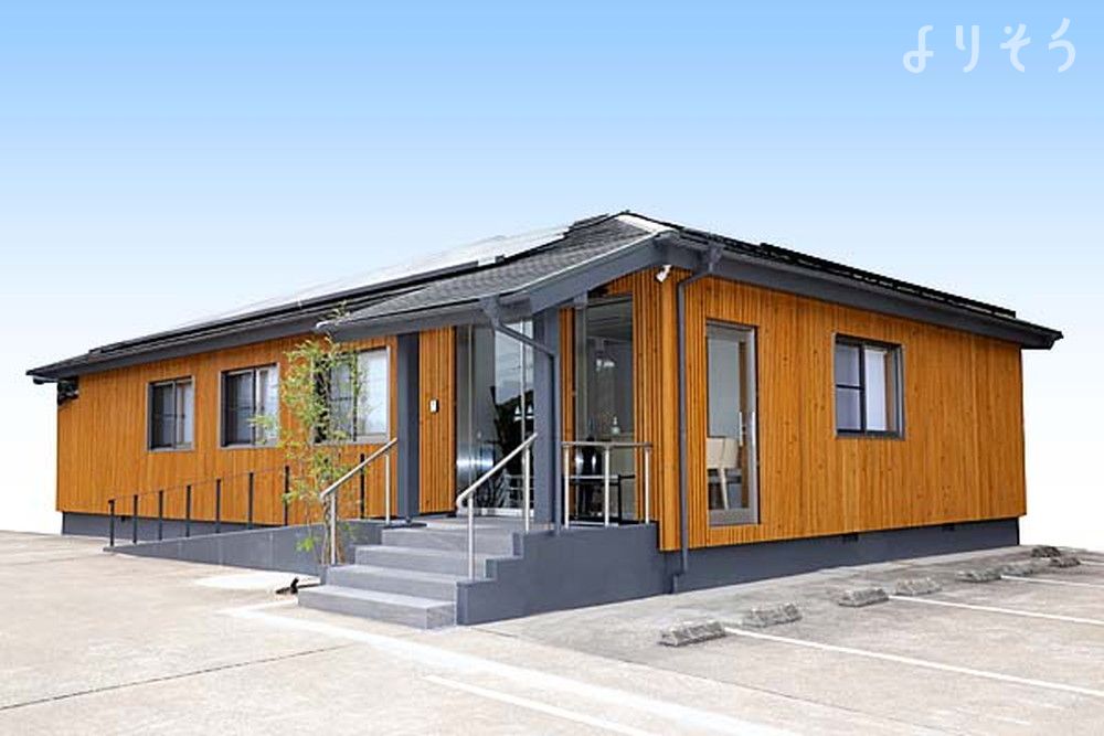 よりそう提携斎場(長崎県長崎市布巻町154-1)のサムネイル画像